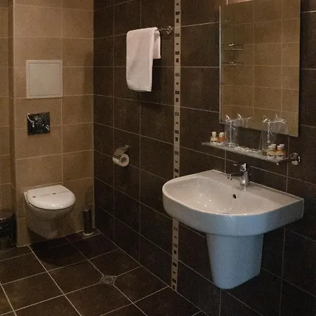 Hotel Ovcharovo Tâgovişte